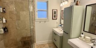 1592 GLENDALE Street Gallery 21