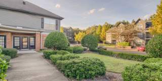 Twin Oaks Gallery 25