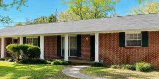 MINUTES FROM VOLKSWAGEN, AMAZON & ENTERPRISE SOUTH! Move in Specials!! Gallery 1