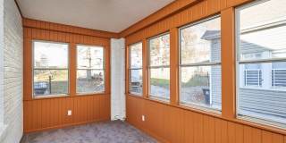 Large Firestone 4 Bed Brick Home Gallery 6