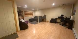 14 Clifford Gallery 6