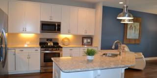 Beautiful Townhome Villa in Millstone Community Gallery 1