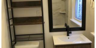 1227 N Rockwell Gallery 8