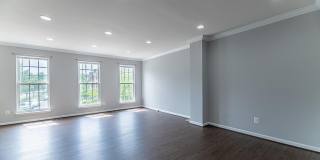 24635 KINGS CANYON Square Gallery 42