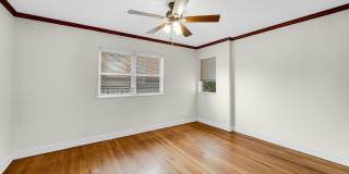 7248 N Ridge Boulevard Gallery 12