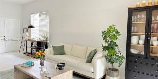 1074 Bluewood Ter Gallery 5