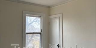 2285 Cortland Street Gallery 9