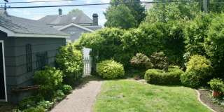312 Boston Boulevard Gallery 32