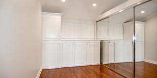 4 White Water Gallery 33