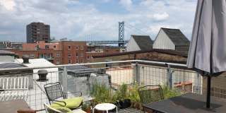 126 MARKET Street Gallery 7