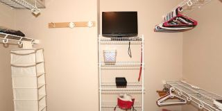 2101 S YELLOW WOOD Drive Gallery 22