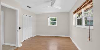 2267 NE 3rd Avenue Gallery 20