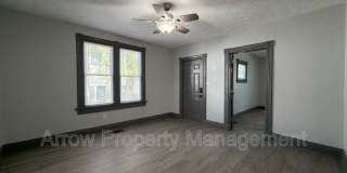 2434 W Gallery 3