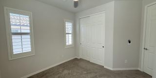 2366 W Gloria Lane Gallery 47