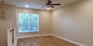 Beautiful Townhome, Solar, A/C, Very Spacious, 2c Garage, EV charger, Next to Park! Gallery 3