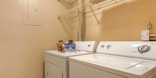 Advenir at Adams Farm Gallery 5