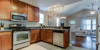 2123 W SPRUCE STREET Gallery 14