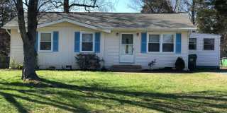 104 LARK Lane Gallery 1