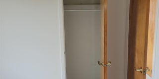 47-52 190 Gallery 25