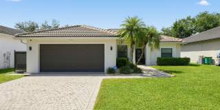 Stunning 4BR House in Naples Gallery 5