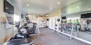 Emerald Hills Apartment Homes Gallery 12