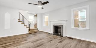 Stunning 2 bedroom home in Brookline available July 15! Gallery 4
