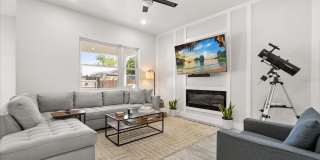 668 OVERSPIN DRIVE Gallery 7