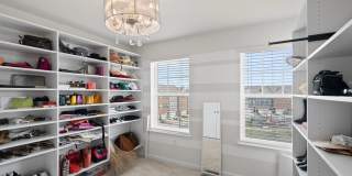 9715 SUMMERTON Drive Gallery 44
