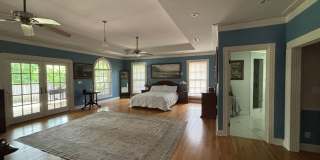 Spacious 4BR House in West Meade, Nashville Gallery 1