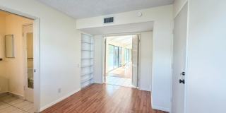 AVAILABLE NOW!! 3 Bedroom 2.5 Bathroom House in Palm Springs! Gallery 11