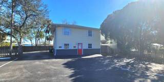 Cocoa Village Large 1 bedroom-Includes Water and Electric! Gallery 1