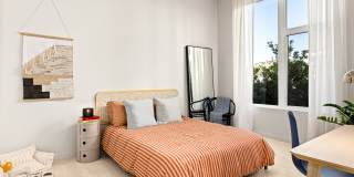 Avenue 34 Gallery 18