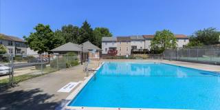 Spacious Ground Floor Condo in Silver Spring Gallery 46