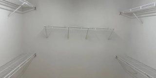 Room in 3 Bedroom Home at Dunford St Gallery 10
