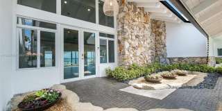 1365 Bay Ter Gallery 28