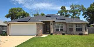3 Bedroom Home Near NAS Pensacola Gallery 1