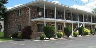 Mead School District 2 Bedroom 1 Bath Apartment Gallery 1