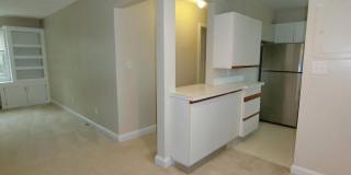 1734 W ABINGDON Drive Gallery 13