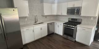 Amazing 6 Bedroom 2 Bathroom home with dual driveways Gallery 19