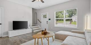 1835 Glade Street Gallery 23
