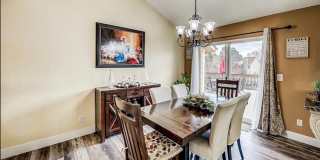 Huge room in a large shared home, private bathroom, great neighborhood, friendly roommates! Gallery 72