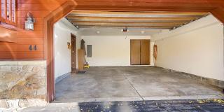 Beautiful townhome, ski shuttle, views, utilities included, pets negotiable, winter lease! Take a look quick! Beautiful townhome, ski shuttle, views, utilities included, pets negotiable, winter lease! Take a look quick! Gallery 44