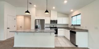 2894 WINDSOR LAKES Way Gallery 21