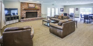 Williamsburg on The Lake Apartments of Valparaiso Gallery 16