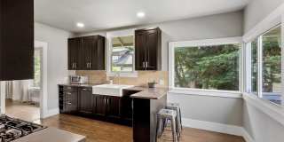 Beautiful, Spacious Tacoma Home! Apply today! Gallery 9