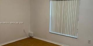 1974 NE 3rd Ct Gallery 8