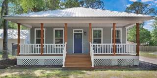 1115 E Broad Street Gallery 1