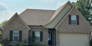 AVAILABLE NOW IN SOUTHAVEN! Spacious 4BR Home with Bonus Room & Fenced Yard Gallery 1
