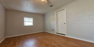 Charming 3-Bedroom, 2-Bath Home with Bonus Room and Detached Garage in Lakeland!! Gallery 20