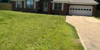 Beautiful 3 Bedroom, 2 Bathroom home located in the heart of Munford! Gallery 1